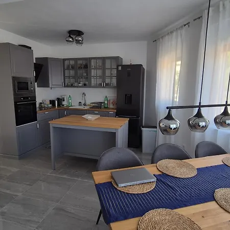 Villa Aylen